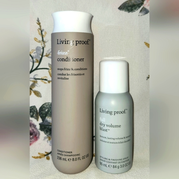 Living Proof NoFrizz Conditioner 236ml & Living Proof Full Dry Volume Blast 95ml - Picture 1 of 6